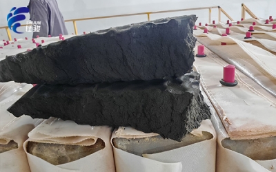 破解99%高含水率魔咒:污泥增效劑重塑市政污泥脫水邏輯